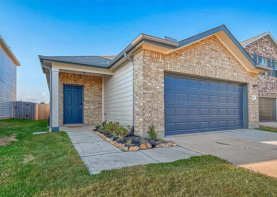 1st image of 14810 Calderon Dr