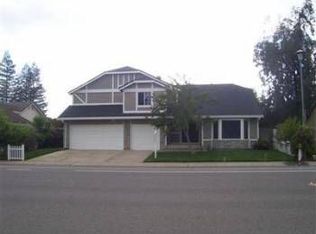 9204 Emerald Crest Dr, Elk Grove, CA 95624