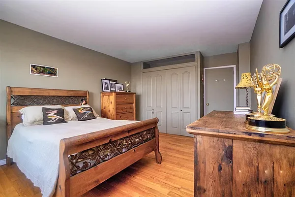 Rented by null | media 8