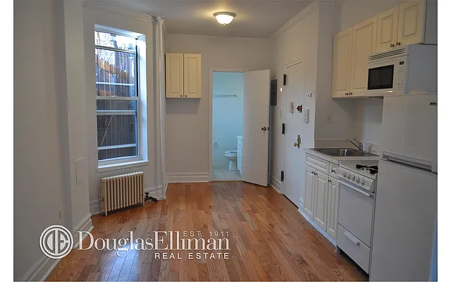 Rented by Douglas Elliman | media 11