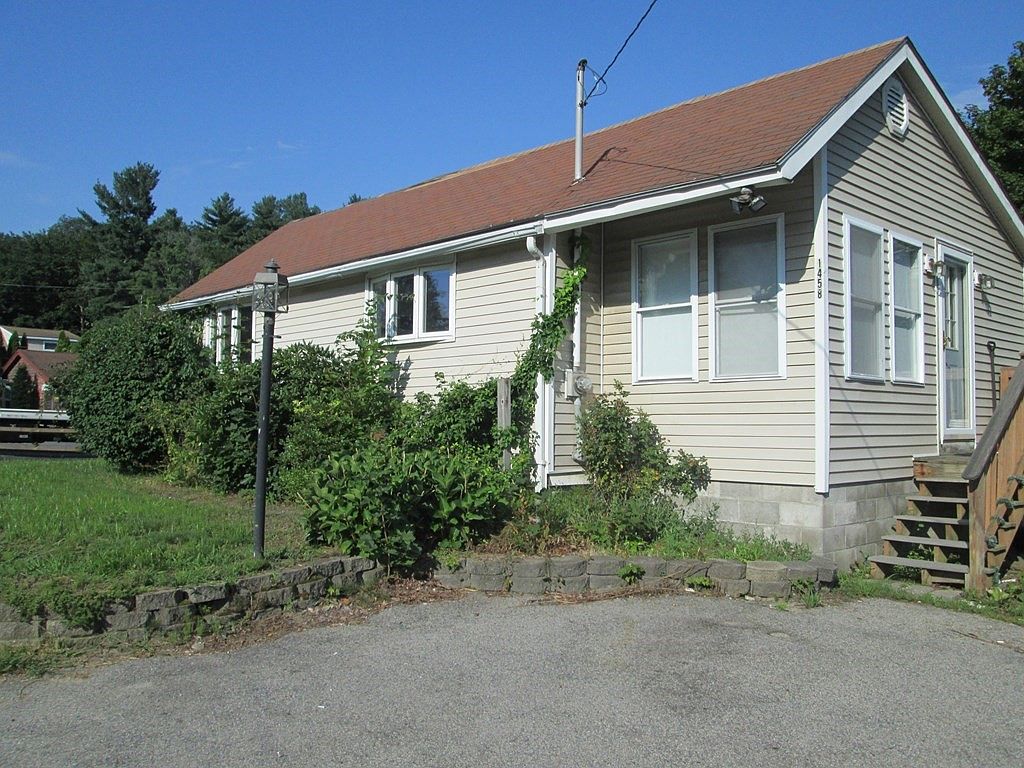 1458 Mammoth Rd, Dracut, MA 01826 Zillow