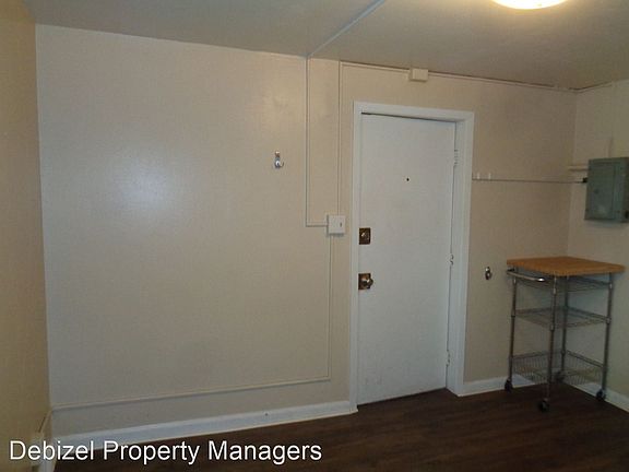 3rd image of 2516 2nd Ave S #5