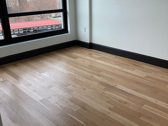 4th image of 1134 Fulton St APT 6T
