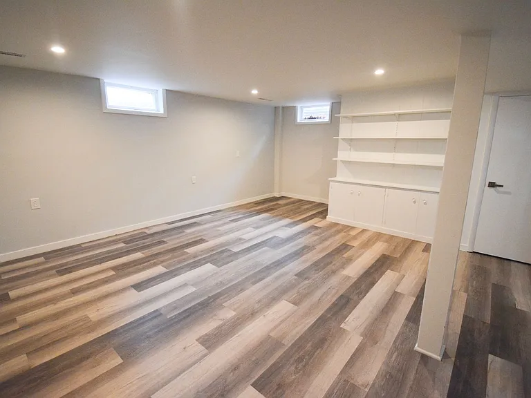 501 33rd St SW — Photo 10