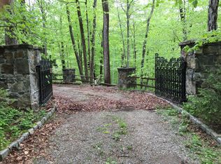 202 Steep Hill Rd, Weston, CT 06883