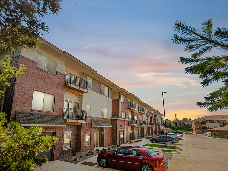 Timberline Apartments — Photo 5