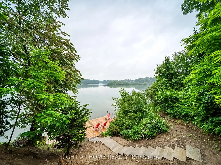 44 Royal Henley Blvd — Photo 43