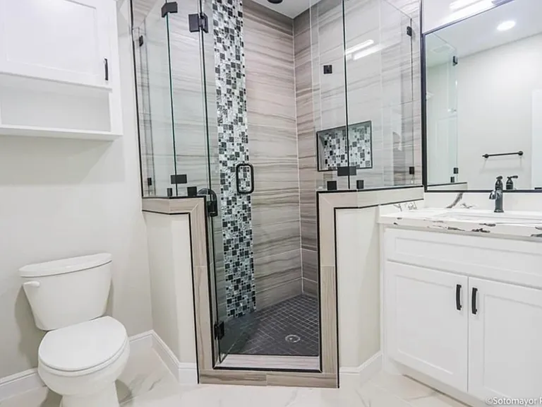3012 E Rabbit Run Ave — Photo 4