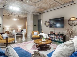 1122 Jackson St APT 821, Dallas, TX 75202