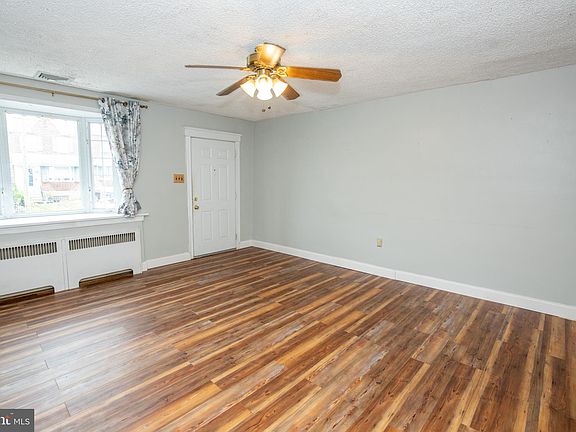 4th image of 4537 Bleigh Ave