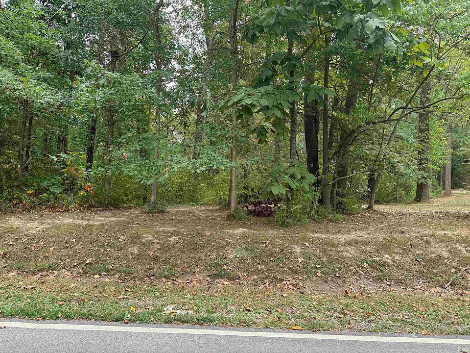 2nd image of 10045 Baumgart Rd