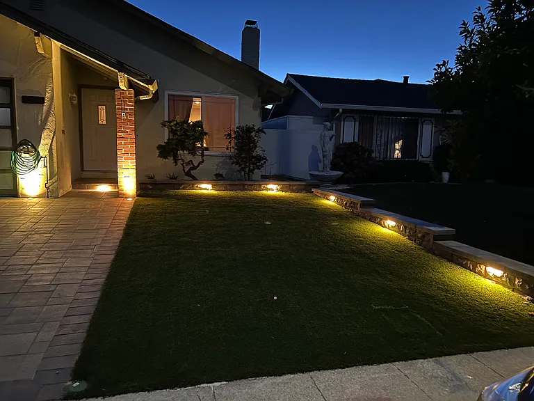 1279 Sunrise Way — Photo 3