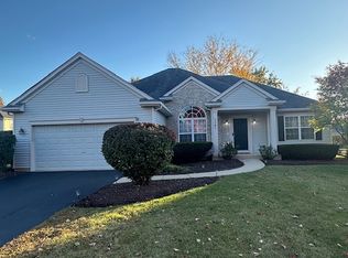 2047 James Leigh Dr, Aurora, IL 60503