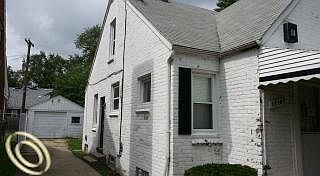 2nd image of 17187 Rosemont Ave