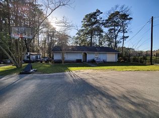 25713 Parkway Dr, Huffman, TX 77336