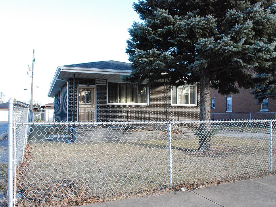 1st image of 3729-31 Butternut St