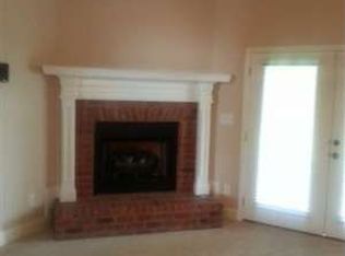 605 Trails End Cir, Bonaire, GA 31005