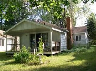 5811 Middle St, Hale, MI 48739