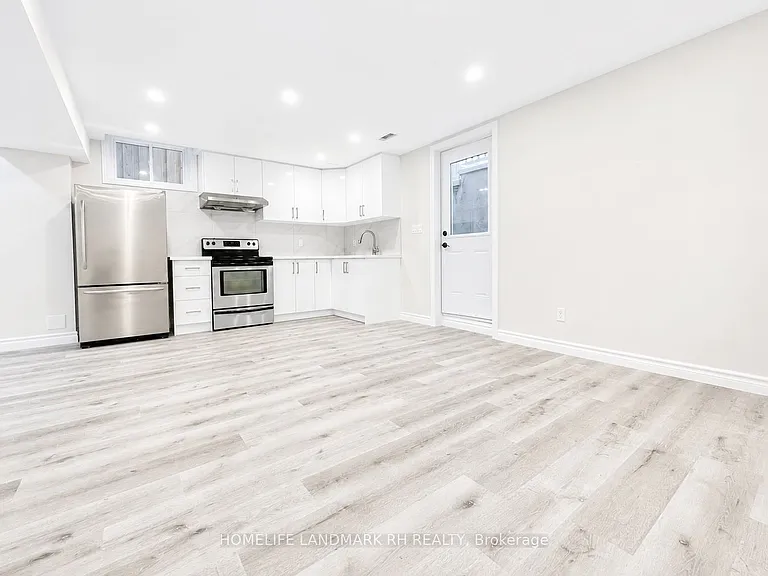 21 Milby Cres #BASEMENT — Photo 5