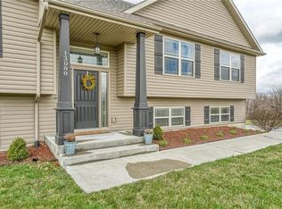 13080 NW Hawthorne Dr, Platte City, MO 64079