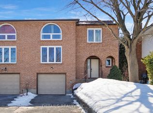 2876 Tresa Ct, Ottawa, ON K1T2H1