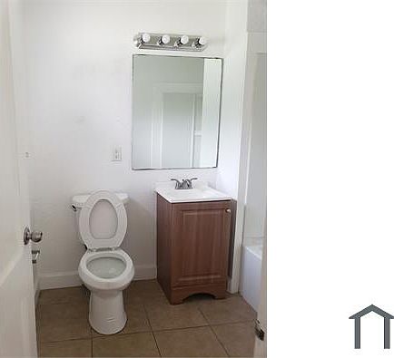 4th image of 1421 E Main St