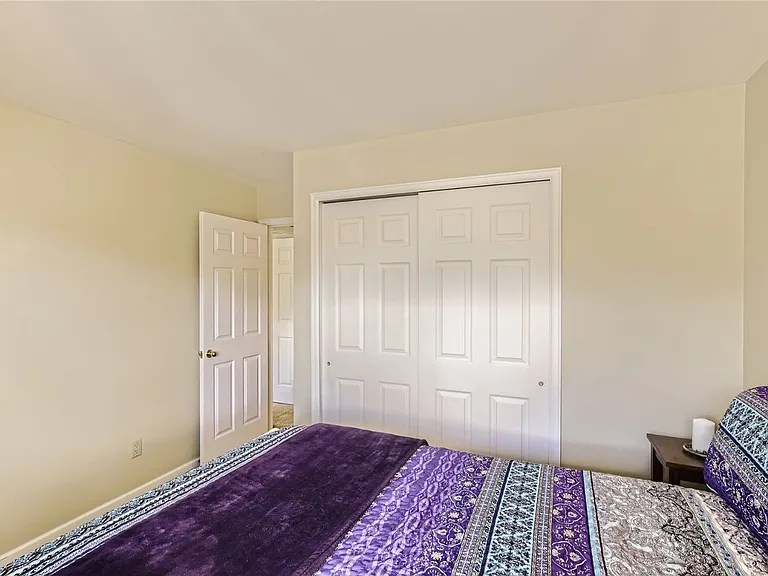 4670 White Rock Cir #4 — Photo 24