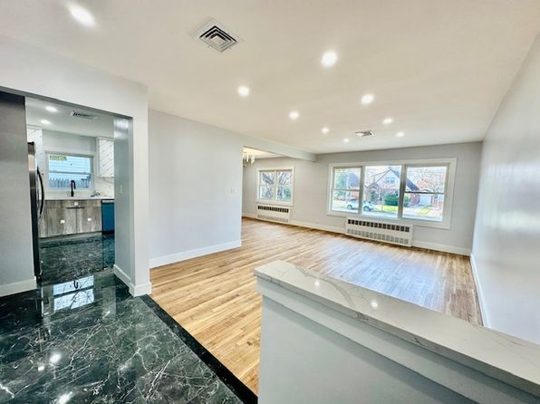 80-07 Bell Blvd