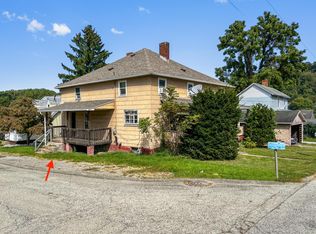 Venable St, West Newton, PA