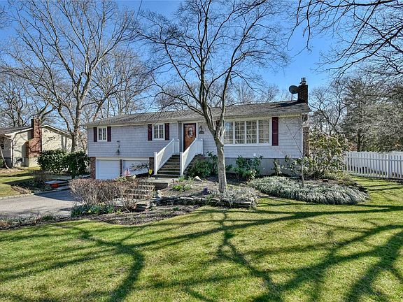2nd image of 676 Union Ave