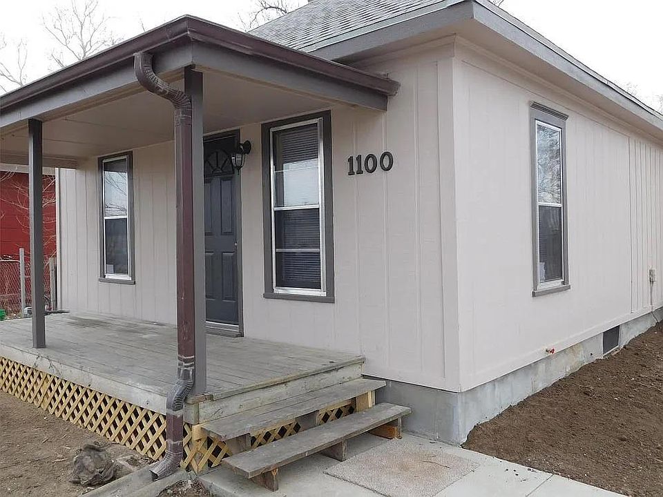 1st image of 1100 Park St