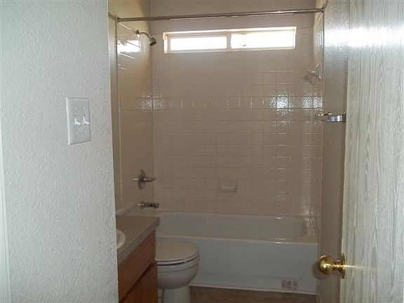 2nd image of 330 S 40th St APT A