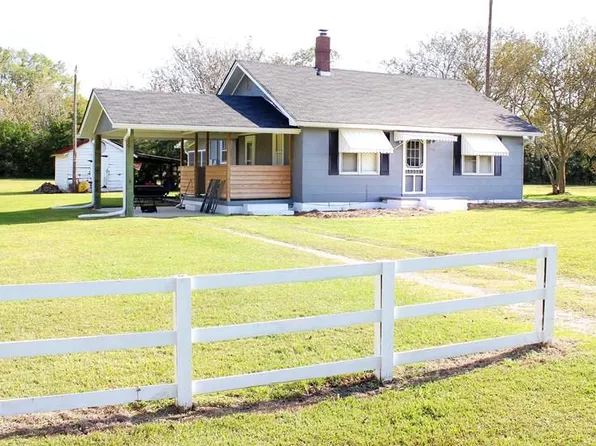 1315 Felderville Rd, Elloree, SC 29047