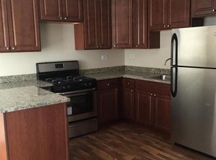 2319 N Commonwealth Ave APT 1E, Chicago, IL 60614