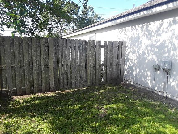 3rd image of 9694 Watershed Dr S