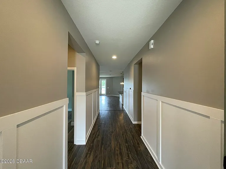465 Tuscany Chase Dr — Photo 2