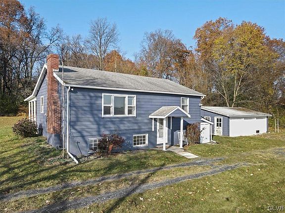 2nd image of 600 Dettmer Ln