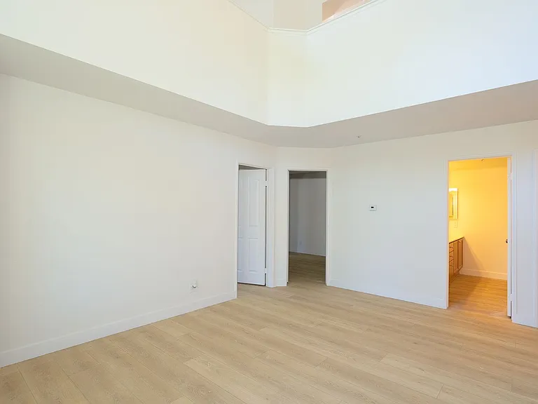 805 Moby Dick Ln — Photo 32