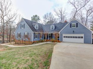5416 Shoreview Dr, Concord, NC 28025
