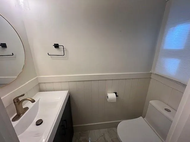3933 Radnor Ave — Photo 7