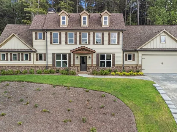 54 Lake Overlook Dr, White, GA 30184