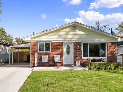 8474 Beatrice, Westland, MI, 48185