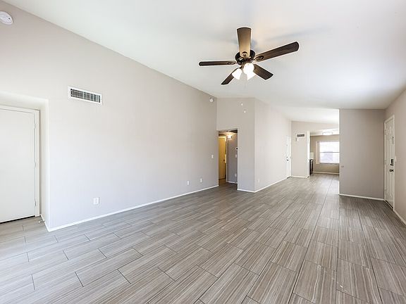 4th image of 11641 W Sage Dr