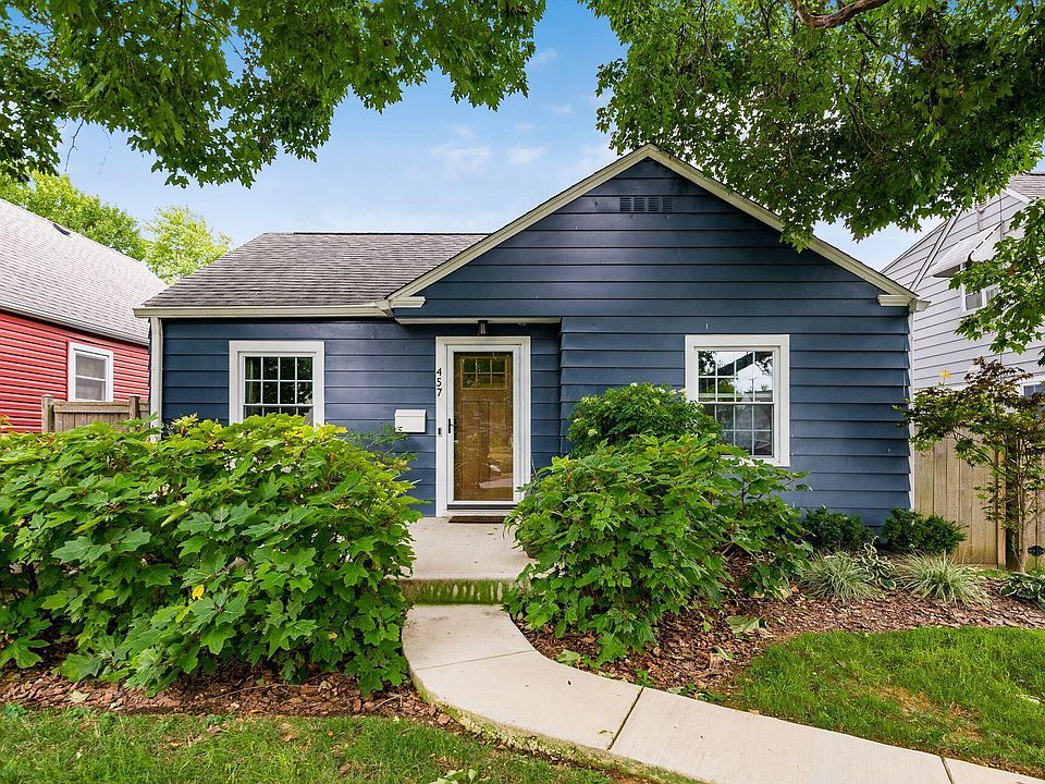 1st image of 457 E Jeffrey Pl