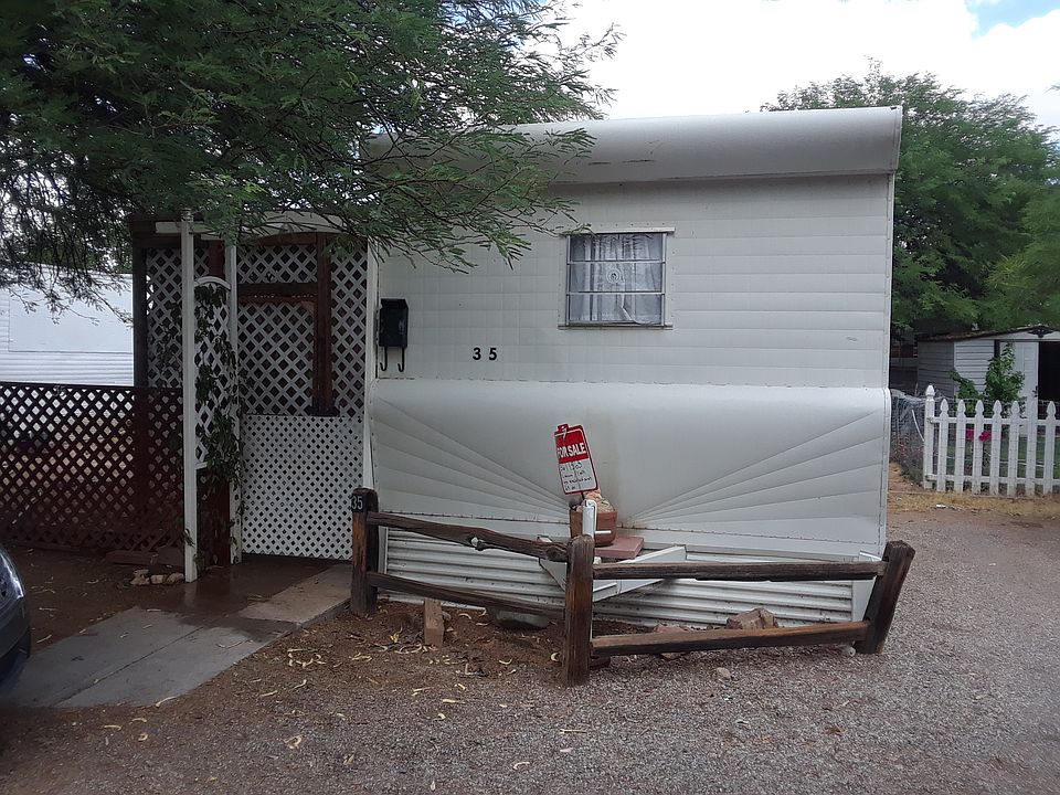 2nd image of 1501 N Venice Ave Unit 35