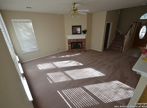 4th image of 4496 Brush Creek Dr
