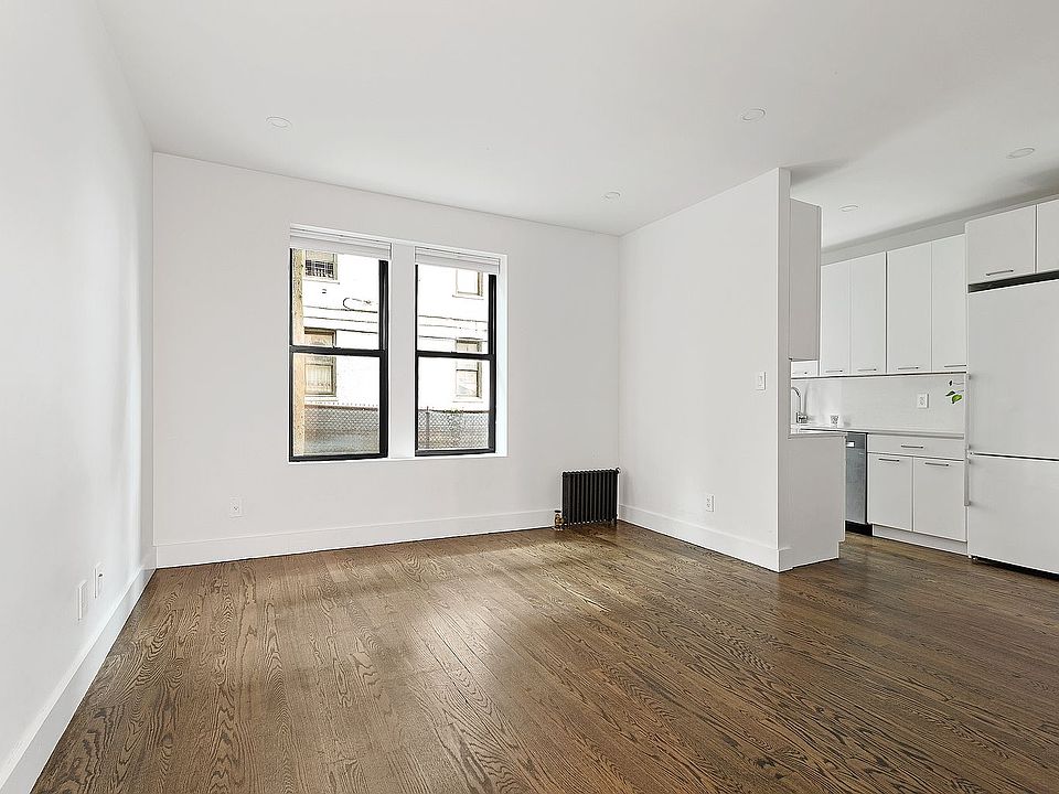 1st image of 35 Clarkson Ave APT 4A