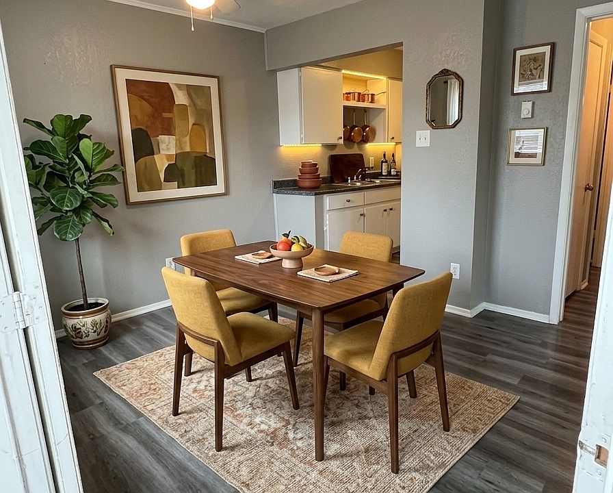 1st image of 724 Ann Ave APT 206