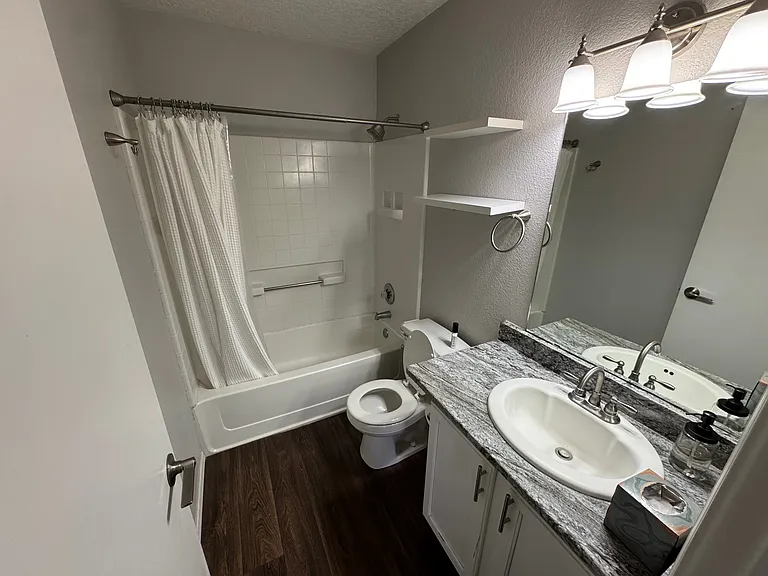4756 Delaina Dr NE — Photo 15
