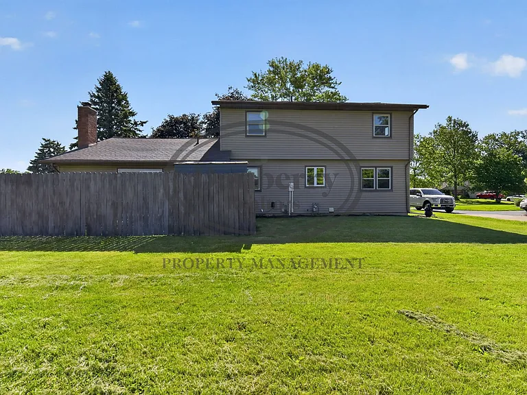 3018 Gleneagle Dr — Photo 40